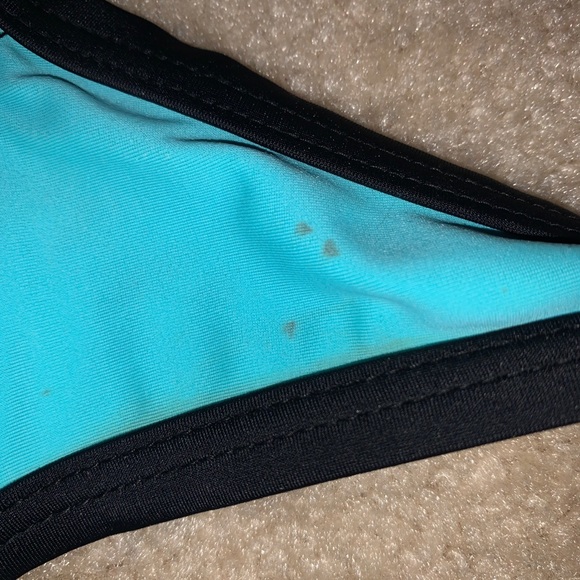 Xhilaration Triangl style halter bikini top - Picture 2 of 3